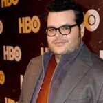 Josh Gad